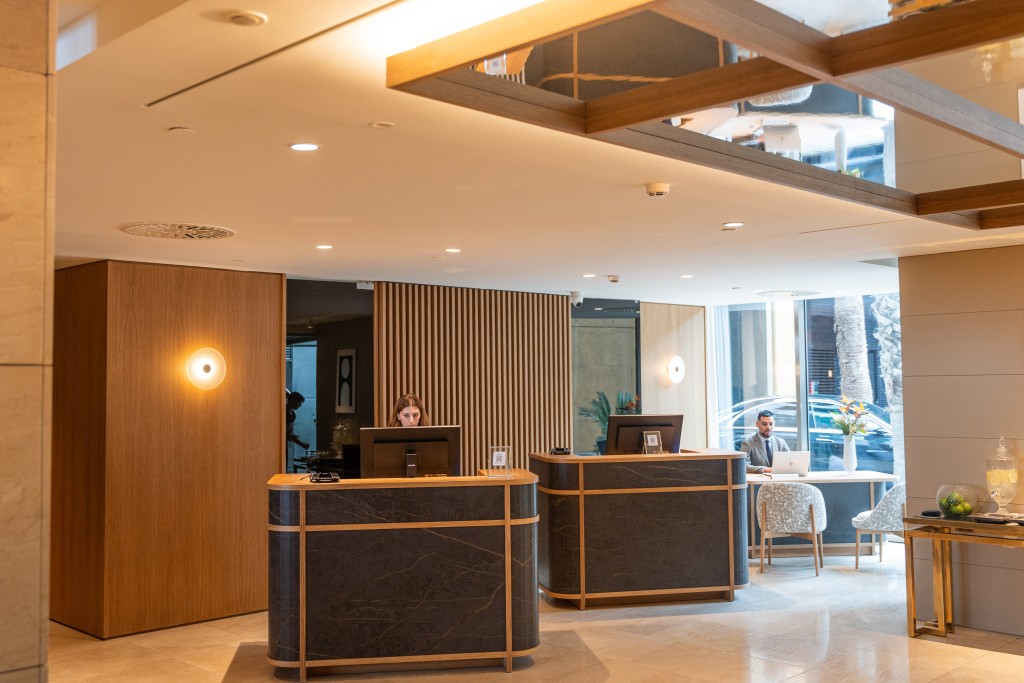 Fachada Hotel Miramar Barcelona