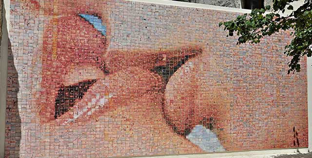 Mural Of The Kiss Barcelona And Its Hidden Treasures